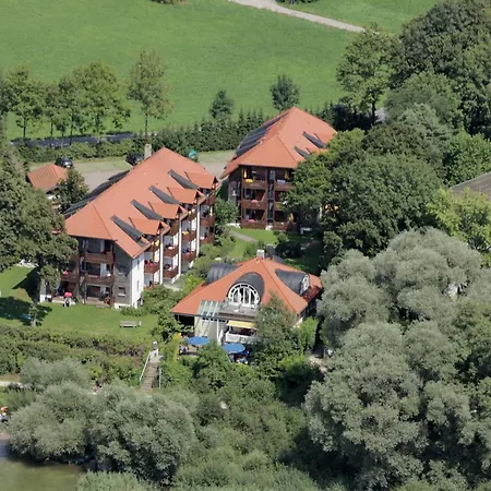 Ferienresidenz Chiemseestrand - Seebruck